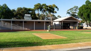 Photo of the amenities block at Quairading Caravan Park